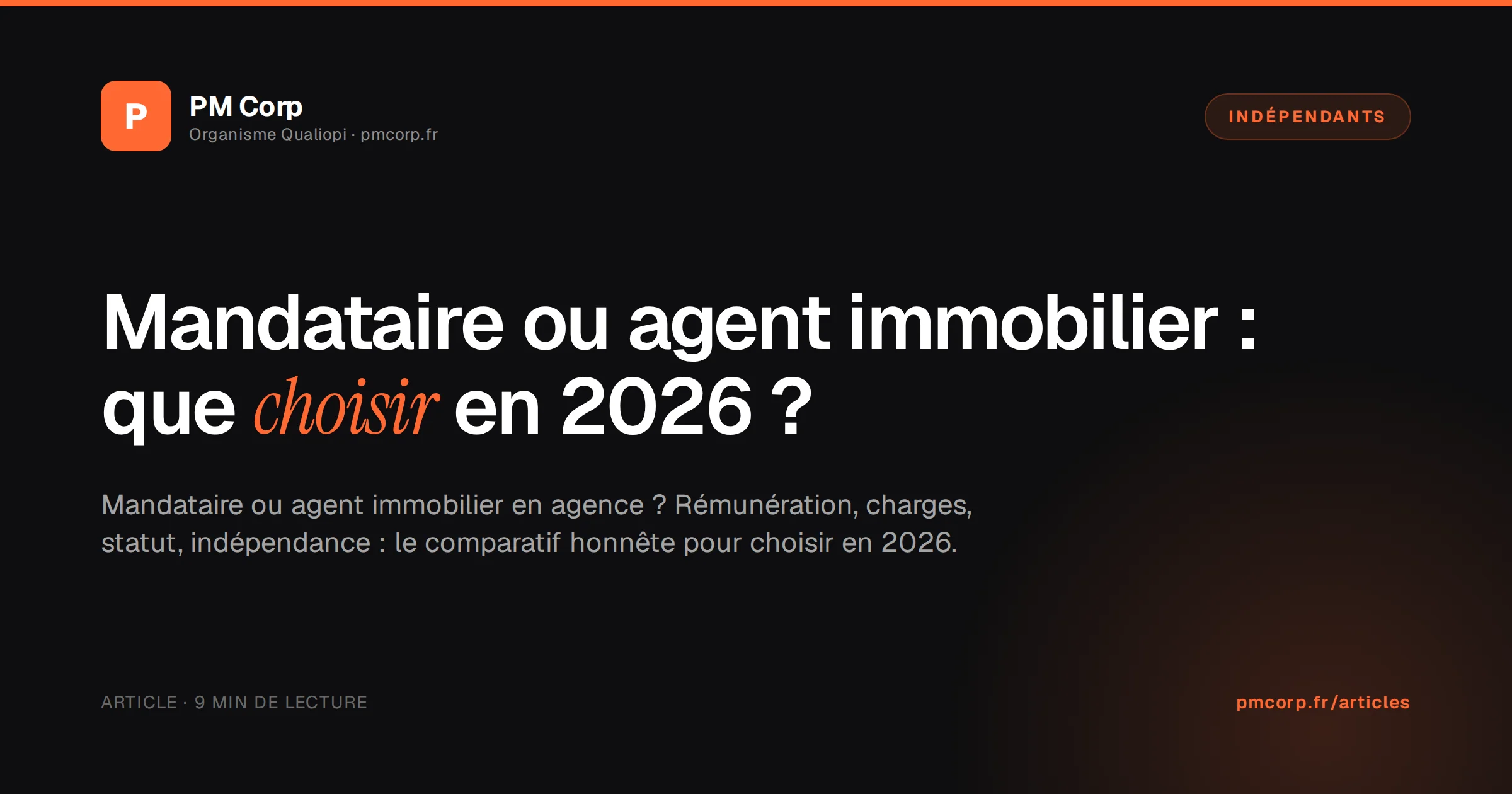 Deux chemins qui se séparent dans une forêt symbolisant le choix entre mandataire immobilier et agent en agence